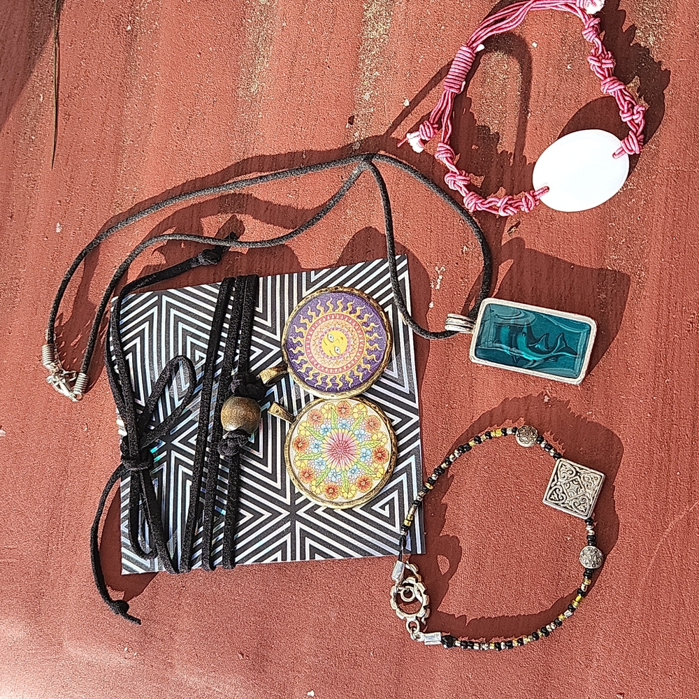 Hippie Jewelry Set 6 pieces lovely new not worn